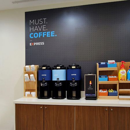 Holiday Inn Express Wichita South By Ihg Extérieur photo