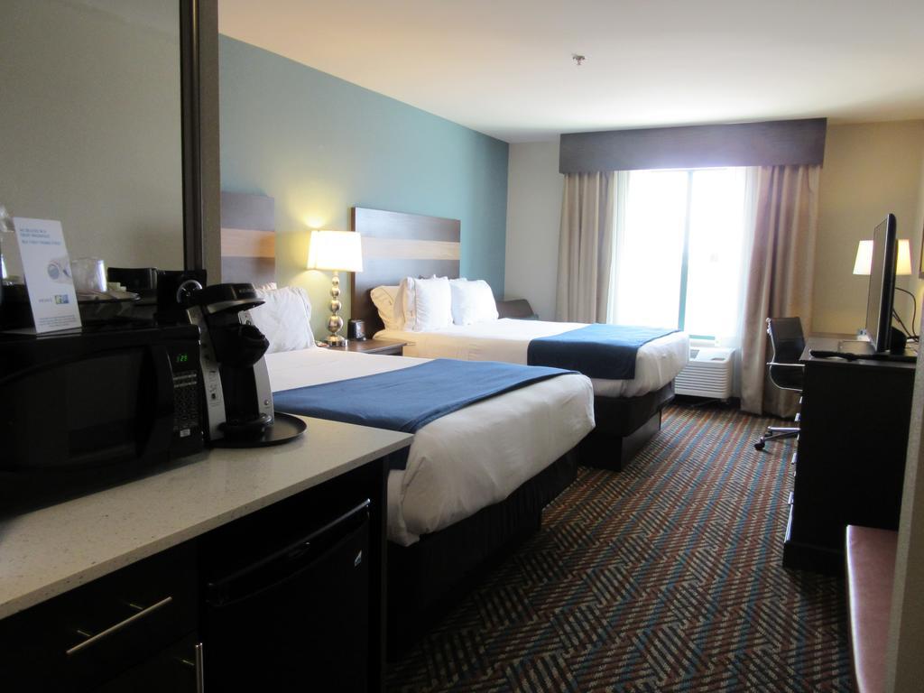 Holiday Inn Express Wichita South By Ihg Extérieur photo